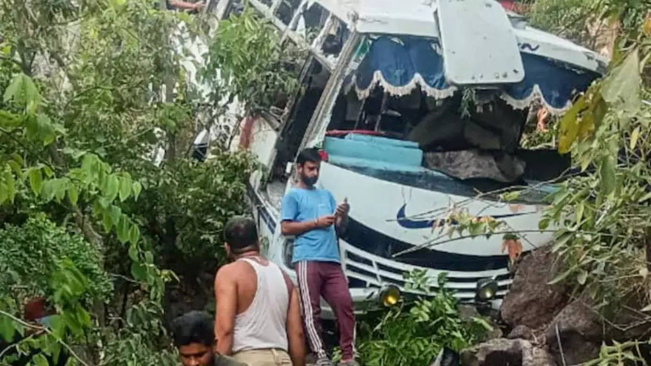 ‘पाकिस्तान-को-पूरी-तरह-से…’:-रियासी-आतंकी-हमले-के-बाद-पूर्व-पीओके-पीएम-का-बड़ा-बयान